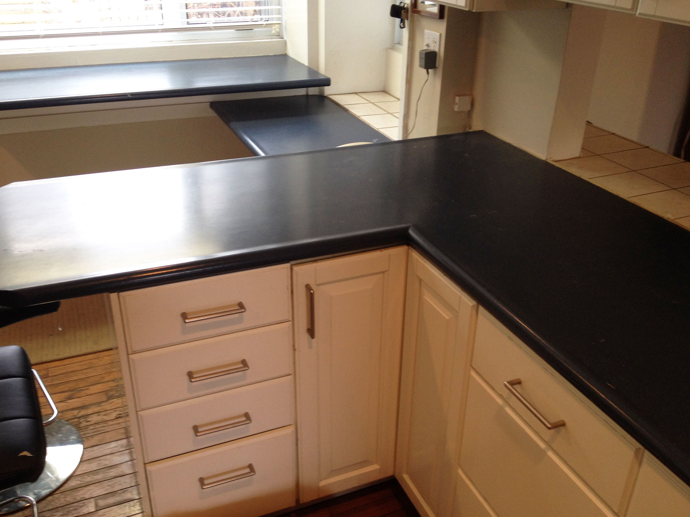 Beat The Blues With A Kitchen Reface Crs Renovations